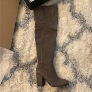 Kelsi Dagger Over the knee boots